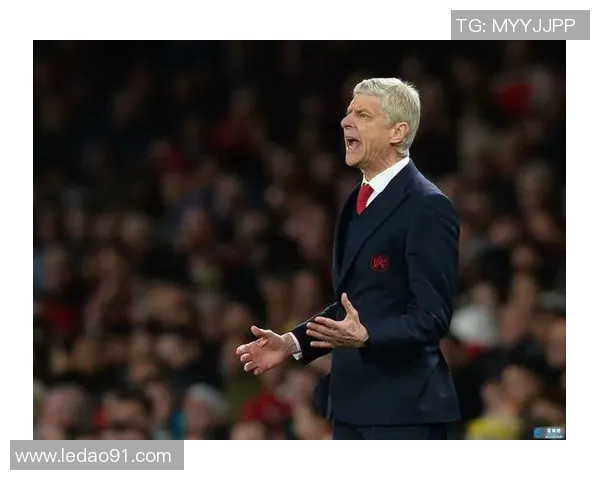 黑人足球明星的魅力与风采壁纸欣赏，展现运动精神与文化自信