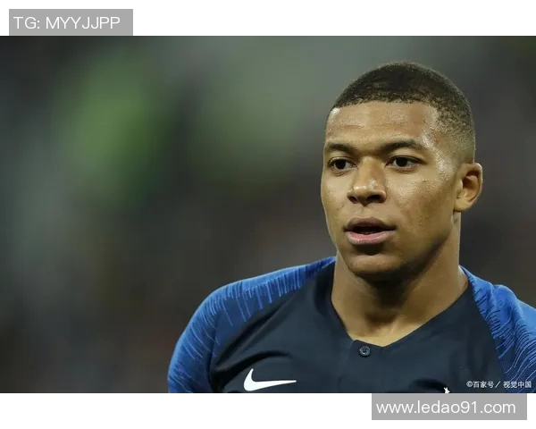 足球明星中谁的财富最少生活最拮据引发球迷热议